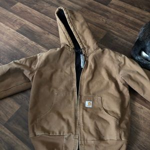 Women’s carhartt jacket